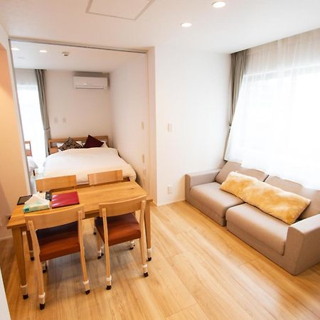 Apartment Hotel Tenjin Tumugu Фукуока Екстериор снимка