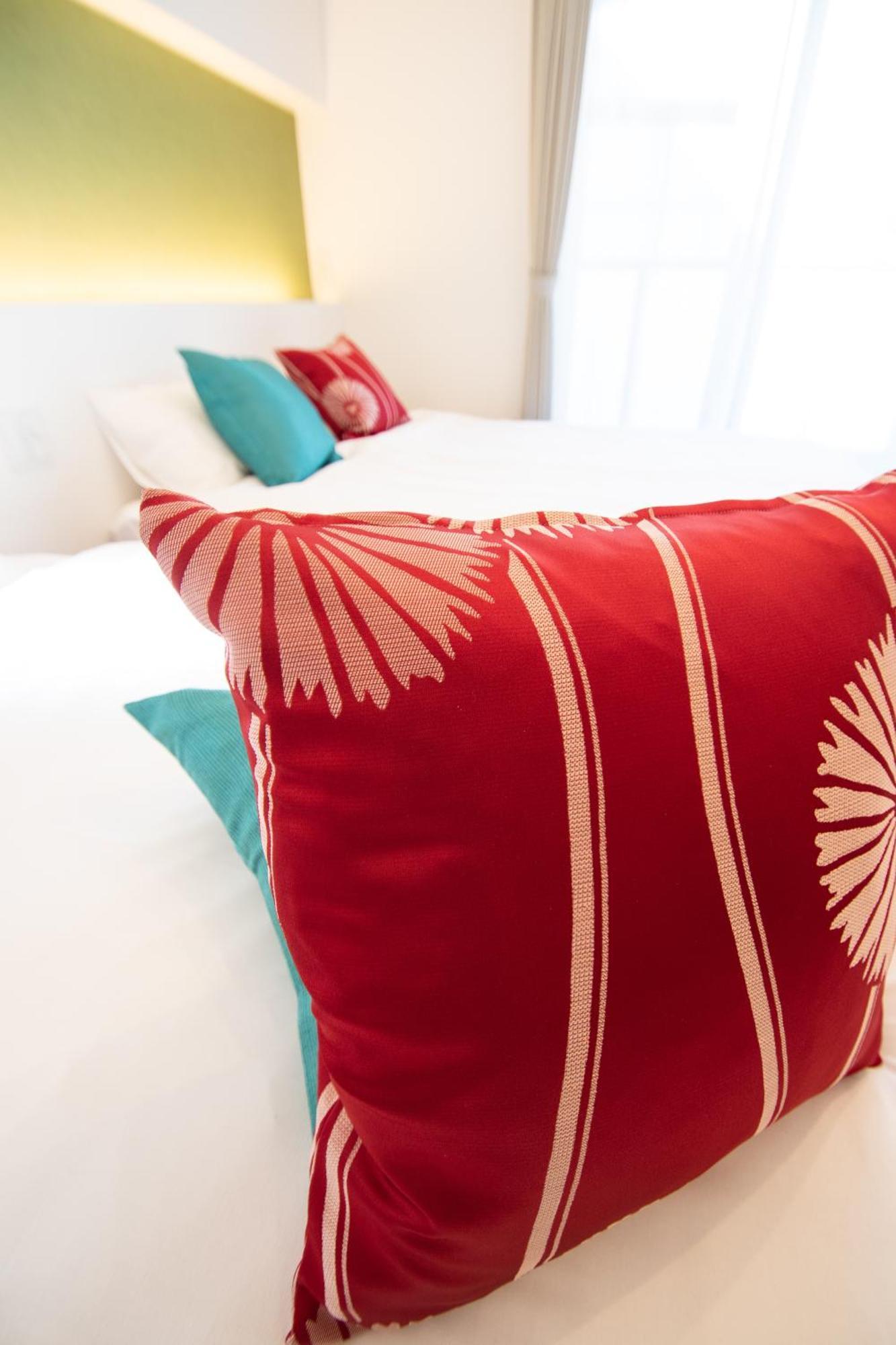 Apartment Hotel Tenjin Tumugu Фукуока Екстериор снимка